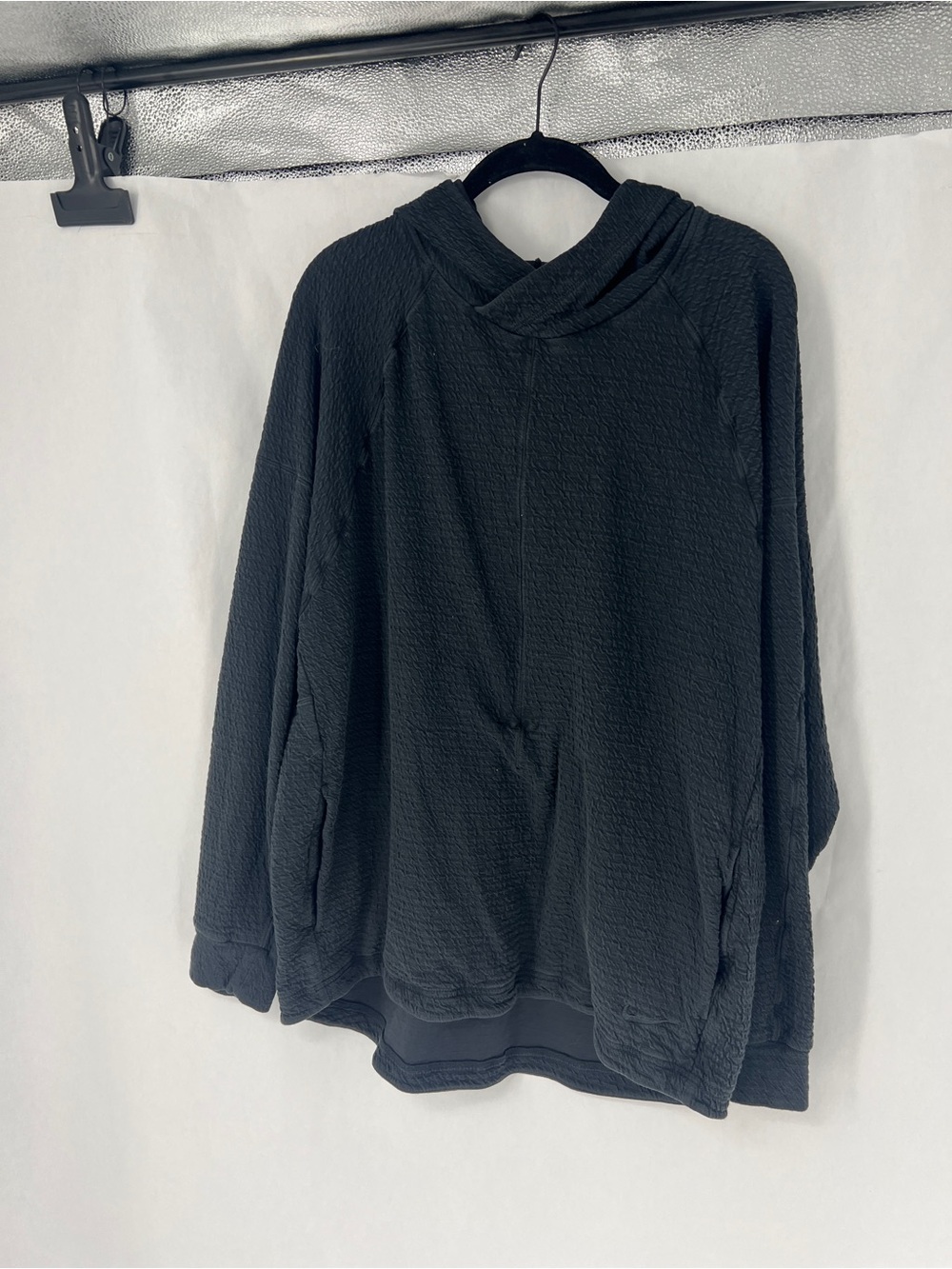 Nike Yoga Black Textured Hoodie with Logo Tag - Picture 2 of 8